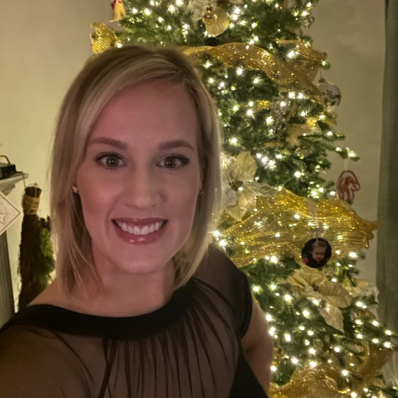 Meet your Posher, Renee - Picture 1 of 1